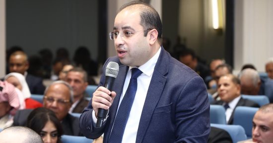 محلية النواب تناقش تنفيذ كوبري مشاة بالحلمية.. ومحافظ القاهرة يتعهد بحل عاجل