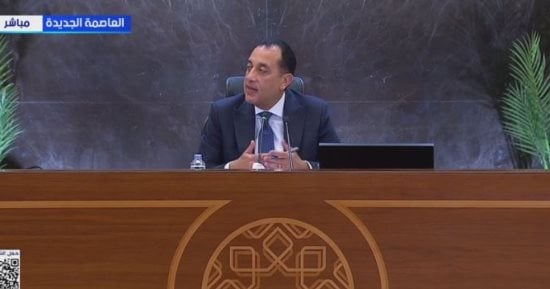 رئيس الوزراء يُرحب باتفاق وقف إطلاق النار وينقل رسائل الرئيس السيسي