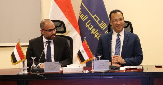 وزير الاتصالات يبحث مع نظيرة اليمنى تعزيز التعاون المشترك في مجالات التحول الرقمي