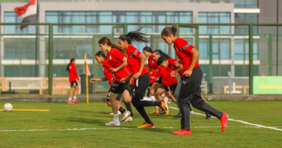 منتخب مصر للكرة النسائية ينتظم في معسكر استعدادى لوديتى السعودية 