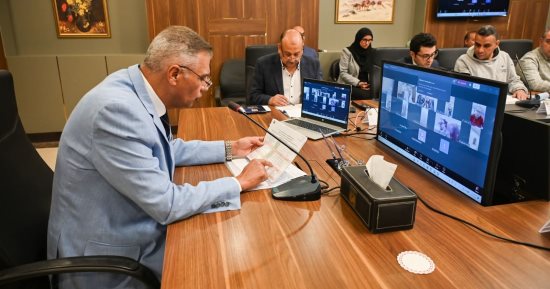 محافظ جنوب سيناء يوجه بتكثيف الرقابة استعدادا للاحتفال بعيد القيامة