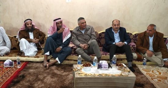 محافظ جنوب سيناء يلتقى مشايخ وعواقل بدو طور سيناء بقرية وادي الطور