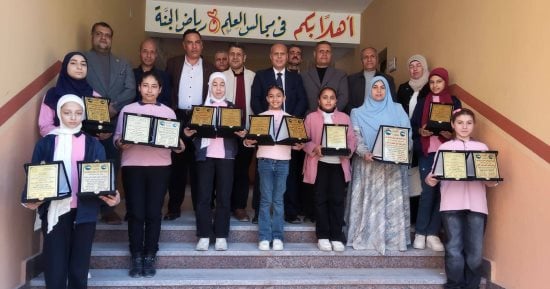 مسابقة الإذاعة المدرسية تكشف موهبة 8 طالبات ابتدائى بكفر الشيخ.. صور