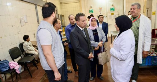مكافأة مالية لأطقم تمريض إحدى غرف الغسيل الكلوي بمستشفى الهلال فى المنوفية