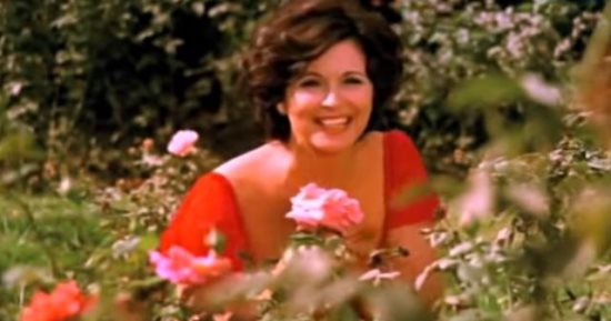 فيلم أميرة حبى أنا.. أيقونة شم النسيم على مدار نصف قرن والسر أغنية الدنيا ربيع