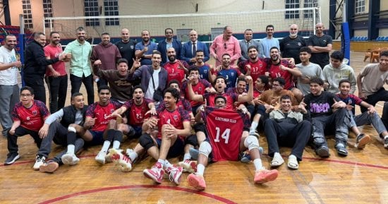 فريق الكرة الطائرة بنادى 6 أكتوبر يتأهل إلى الدورى الممتاز