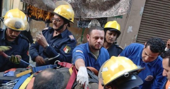إصابة شخصين فى انهيار سقف عقار بالإسكندرية