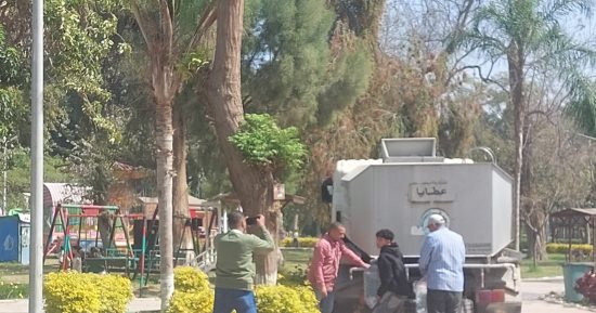 مياه القليوبية تدفع بسيارات مياه نقية بحدائق القناطر لخدمة المواطنين فى شم النسيم
