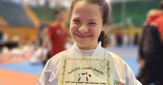 عمرها 7 سنوات.. إيمان تفوز ببطولة الشرقية للكاراتيه للمرة السابعة على التوالى.. صور