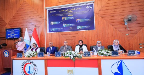 رئيس جامعة كفر الشيخ: التمريض القائم على الأدلة العلمية يمثل فلسفة متكاملة في العمل الصحي