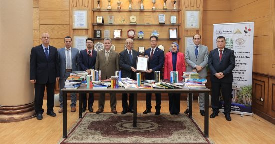 رئيس جامعة بنها يستقبل سفير اليابان بالقاهرة