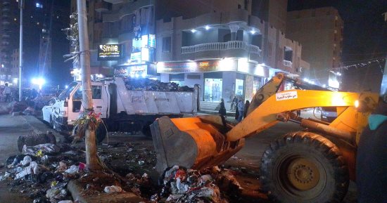 جولة ليلية لمحافظ الجيزة.. رفع بؤر المخلفات وتوجيهات بتكثيف الحملات