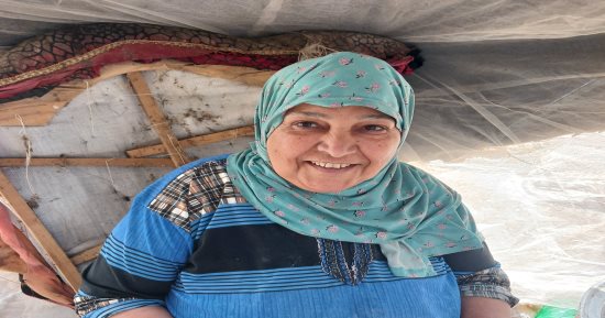أحلى رقاق في الفرن الفلاحي.. سر الطعم الأصيل من إيد الست أم حمادة بالشرقية.. فيديو