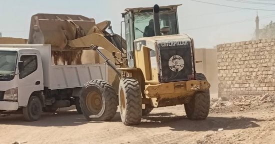 رفع 100 طن قمامة ومخلفات وأتربة بـ7 قرى بسوهاج