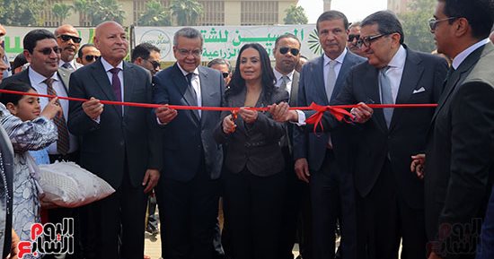 وزير الزراعة يفتتح الدورة الـ 93 لمعرض زهور الربيع بالمتحف الزراعي