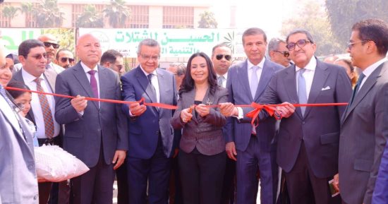 وزيرة التضامن تفتتح فعاليات معرض "ديارنا زهور الربيع" بالمتحف الزراعى المصرى