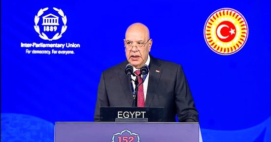 رئيس النواب يؤكد دعم مصر للقضية الفلسطينية ويدعو لحلول سياسية لاحتواء الأزمات