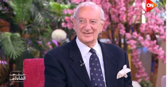 ابن محمد عبد الوهاب يفاجئ الجمهور بظهوره الأول ويكشف كواليس "مؤسسة الأستاذ"