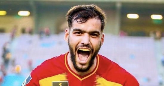 الأهلي يحسم موقفه من ضم لاعب جزائري لتدعيم الدفاع في ميركاتو الصيف