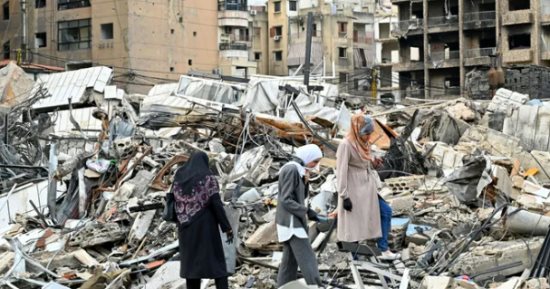 الاحتلال يواصل غاراته على بلدات الجنوب.. قائد الجيش اللبنانى: الإمعان فى الاعتداءات يعيق جهود انتشارنا.. الرئيس عون يتوجه إلى أنقرة وقمة لبنانية تركية خلال ساعات.. ومساع لتوحيد صف اللبنانيين قبل جولة روما