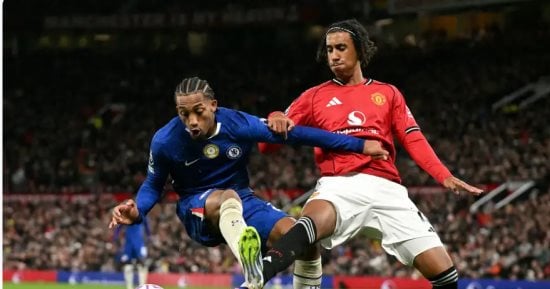تشيلسي يسعى لتعميق جراح مانشستر يونايتد في الدوري الإنجليزي