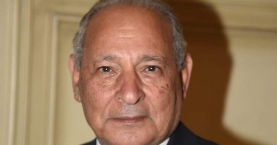 مؤسسة زاهى حواس للآثار تختار رائد الآثار الغارقة إبراهيم درويش مديراً لفرعها بالإسكندرية