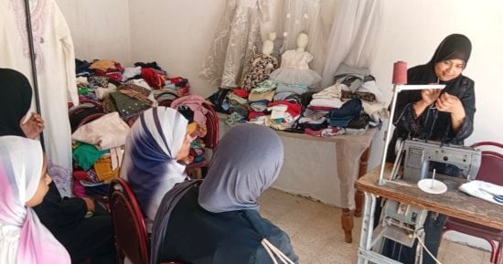 شباب الخريجين بالأقصر يطلق تدريبا لـ15 سيدة لدعم المرأة المعيلة.. صور
