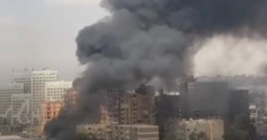 إخماد حريق اندلع داخل مخزن أدوات كهربائية فى فيصل