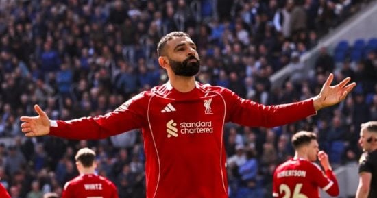 حارس برينتفورد: سأعتذر لـ محمد صلاح بعد إفساد ليلة وداعه