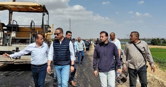 محافظ الجيزة يعلن رصف ورفع كفاءة طريق طراد النيل المتانيا بطول 2 كم 