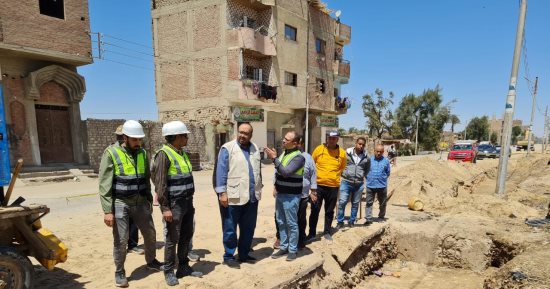 مياه سوهاج: انتهاء تنفيذ خط صرف صحي المزالوة نهاية الشهر الجارى