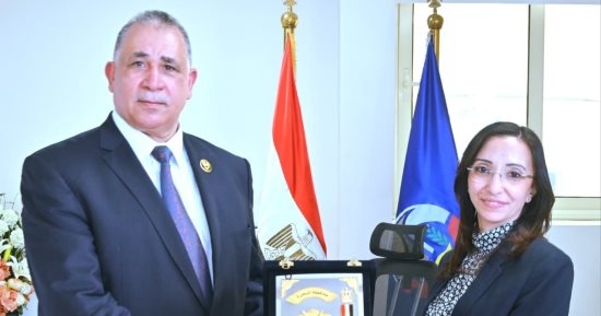 محافظ البحيرة تستقبل نقيب المحامين وتشيد بالدور الوطنى للنقابة
