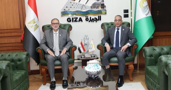 تنسيق بين الهيئة القومية لسلامة الغذاء ومحافظة الجيزة لتعزيز الرقابة على الأسواق