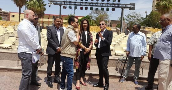 وزيرة الثقافة ومحافظ أسوان يتفقدان المواقع الثقافية بالمحافظة