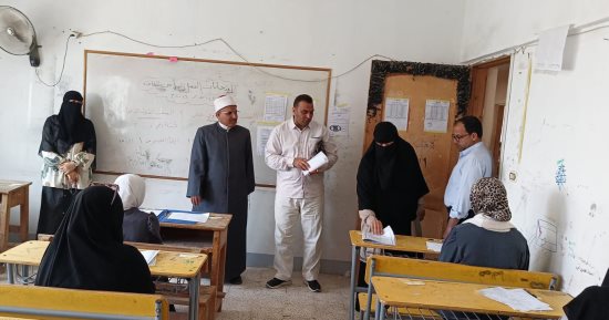 رئيس الإسماعيلية الأزهرية يتابع سير امتحانات النقل