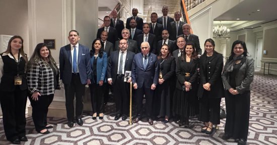 بعثة طرق الأبواب فى واشنطن.. وفد من الغرفة التجارية الأمريكية في مصر يضم 20 من كبار رجال الأعمال في البعثة رقم 40.. عمر مهنا رئيس الغرفة : نسعى للانتقال من الدفاع عن المصالح إلى صناعة الفرص