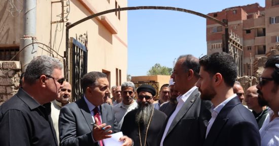محافظ القليوبية يُجرى جولة ميدانية موسعة بقرية سندبيس بالقناطر الخيرية
