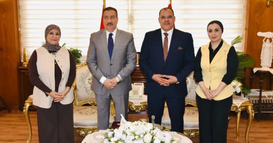 نقيب التمريض تبحث مع قيادات بورسعيد رفع كفاءة الأطقم وتحسين جودة الخدمات