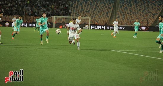 الزمالك ضد بيراميدز..  نقل قطة للمستشفى للإصابة بجرح فى الرأس وأوباما بديلا