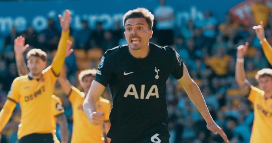 توتنهام يخطف فوزًا ثمينًا من وولفرهامبتون.. ووست هام يهزم إيفرتون 2-1