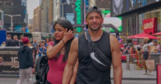أسماء أبو اليزيد تعلن حملها من أمريكا