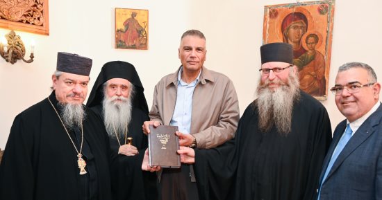 محافظ جنوب سيناء من دير سانت كاترين: أعمال التطوير تنفذ وفق رؤية متكاملة