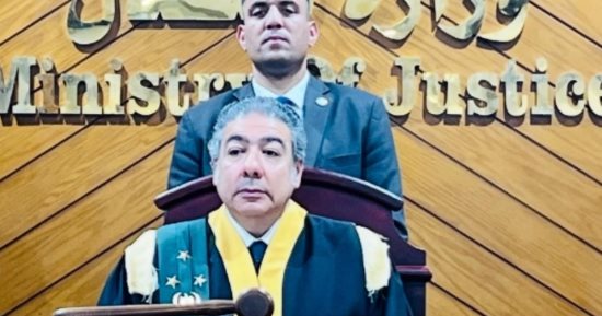 غدا الاستماع لمرافعة النيابة في محاكمة قاتل طليقته لعدم تمكينها من رؤية أولاده