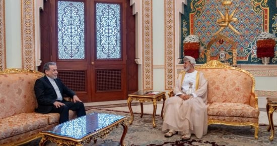 طهران: إبرام اتفاق خلال أيام مع عُمان بشأن ممر مؤقت في هرمز