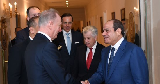 الرئيس السيسى يستقبل مساعد رئيس روسيا الاتحادية