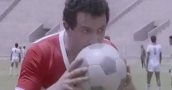 بقدمه وقلبه.. نور الشريف ظل مخلصًا للكرة والزمالك حتى رحيله