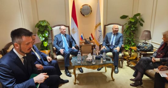 مساعد بوتين يناقش مع الفريق كامل الوزير التعاون البحرى بين مصر وروسيا