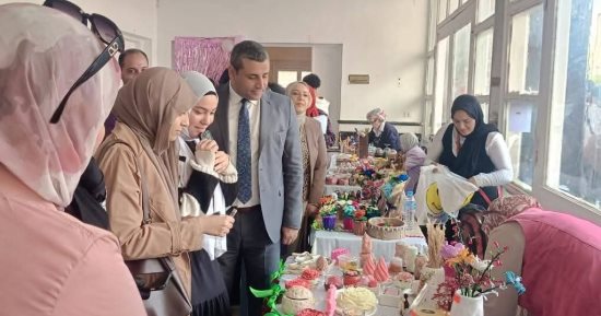 كلية العلوم بجامعة الإسكندرية تفتتح معرضها الخيري بالشاطبي