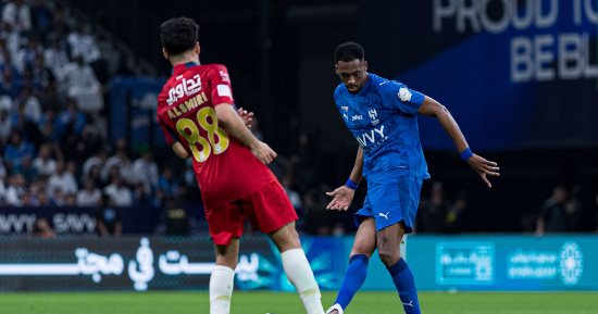 الهلال ضد ضمك.. الزعيم يتقدم بهدف سافيتش في الشوط الأول بالدوري السعودي
