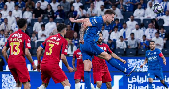 الهلال ضد ضمك.. الزعيم يحسمها بهدف سافيتش في الدوري السعودى (فيديو)